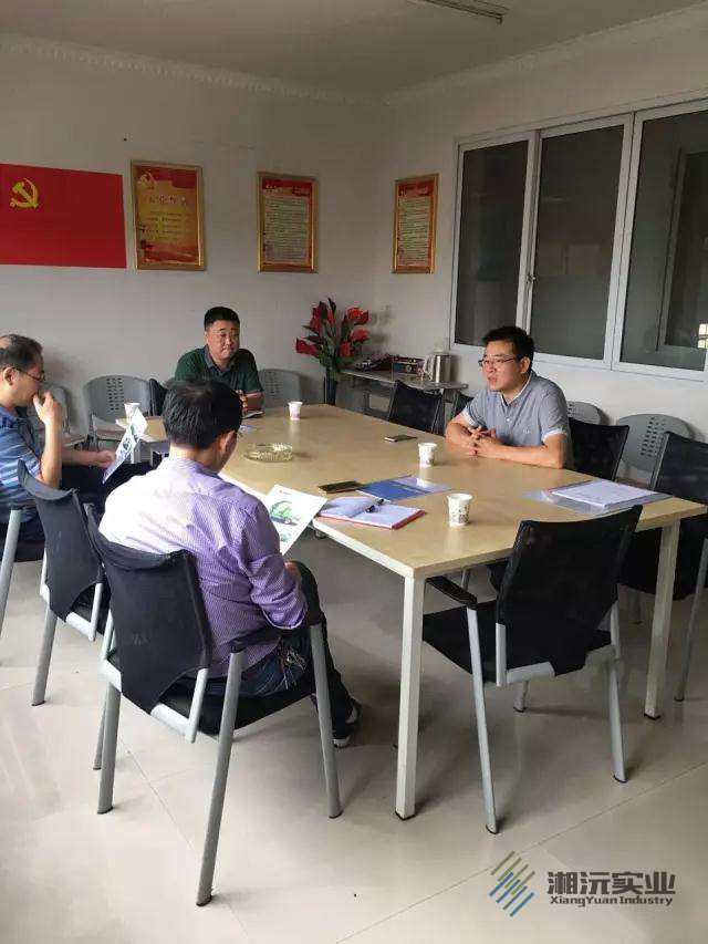 常德湘沅實(shí)業(yè)有限公司,常德垂直垃圾壓縮站,地埋式垃圾壓縮站,電動(dòng)人力斗車(chē),電動(dòng)三輪高壓清運車(chē),電動(dòng)助力拉車(chē) 常德湘沅實(shí)業(yè)有限公司,常德垂直垃圾壓縮站,地埋式垃圾壓縮站,電動(dòng)人力斗車(chē),電動(dòng)三輪高壓清運車(chē),電動(dòng)助力拉車(chē)